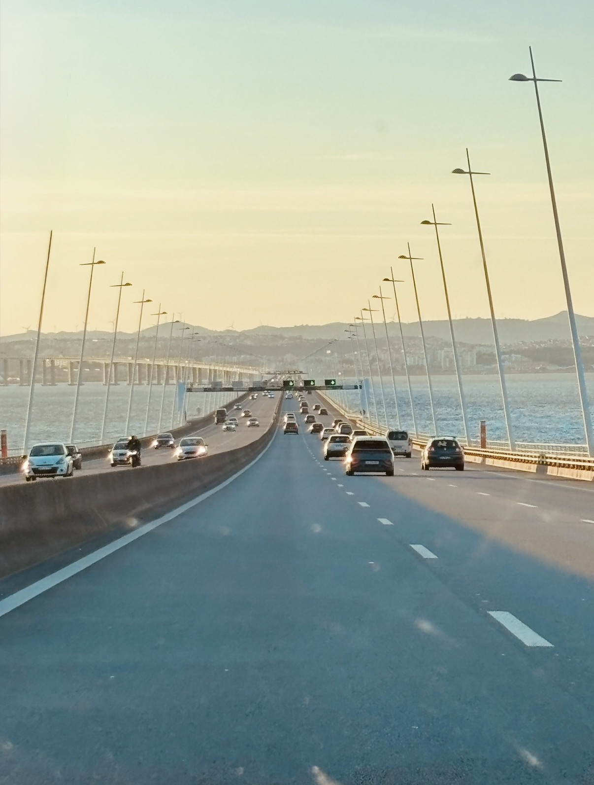 Portugalreise · unterwegs über die Brücke