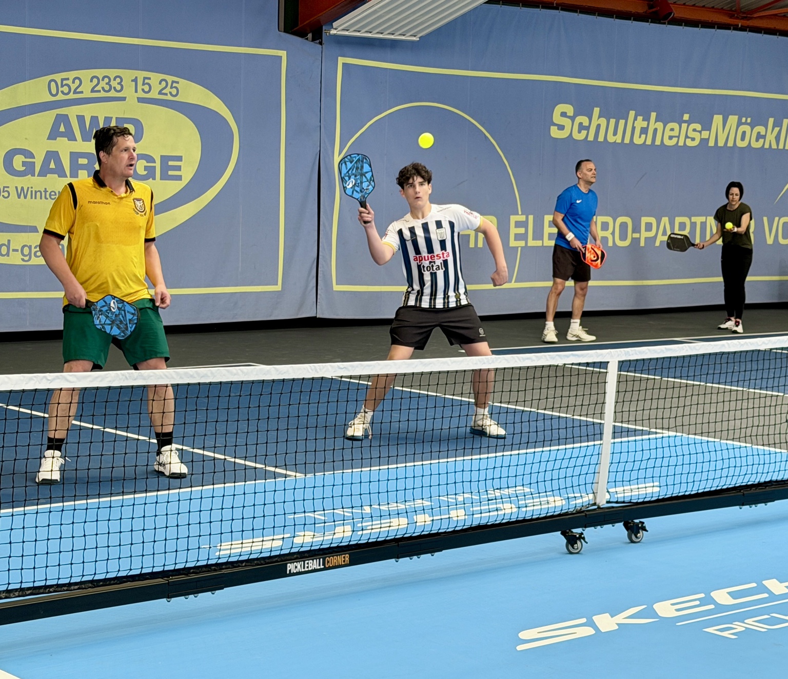 Spielszenen auf dem Court · 3